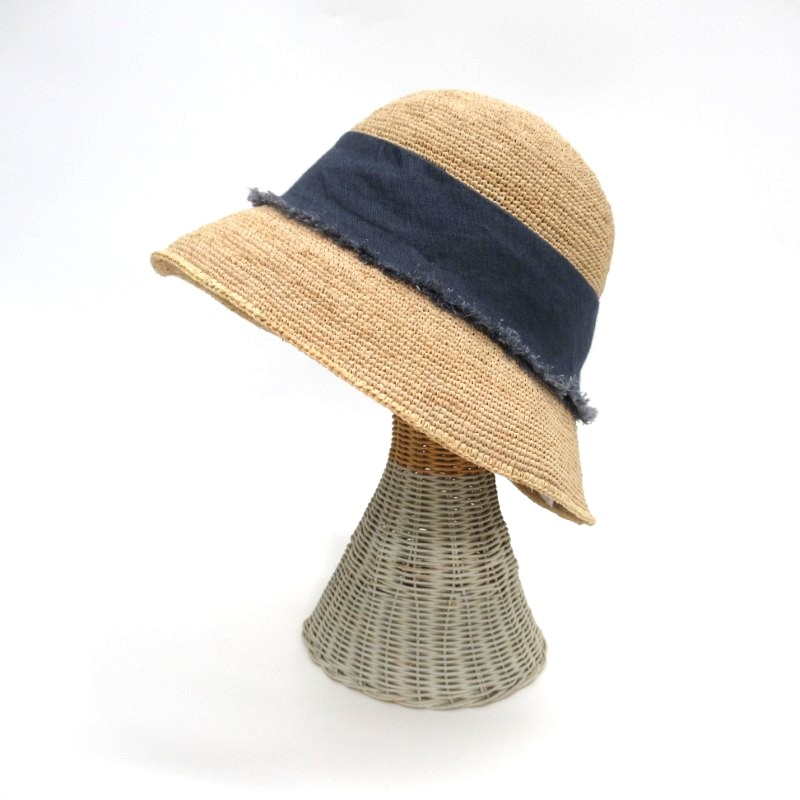 NAMIKI  ラフィア＊リネンフリンジクロッシュ  NT×NV02